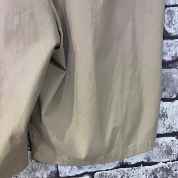 Tail Khaki Shorts Size 16 - Picture 6 of 7